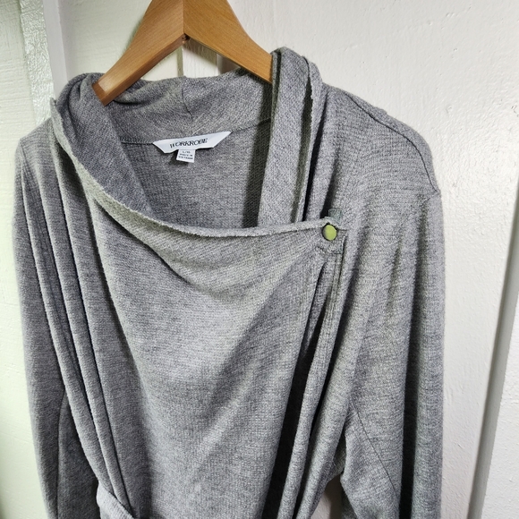 Gray Women's Robe - Picture 9 of 16